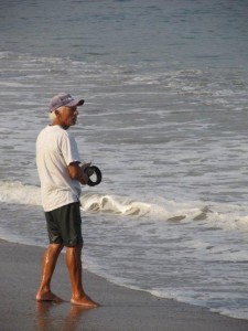 Angler am Strand Angler am Strand von Puerto Vallarta - Foto: Bernhard Matejka